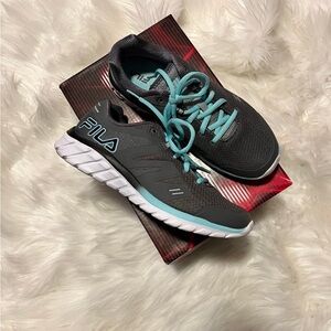 Kids Fila Tempera 4 Grey/Blue Sneakers 5.5y